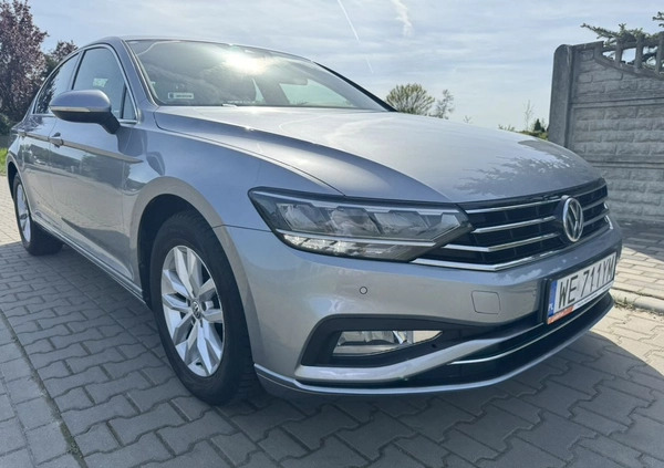 Volkswagen Passat cena 74700 przebieg: 117300, rok produkcji 2020 z Wodzisław Śląski małe 704